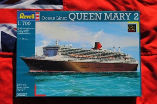 Revell 05227  QUEEN MARY 2 Ocean liner